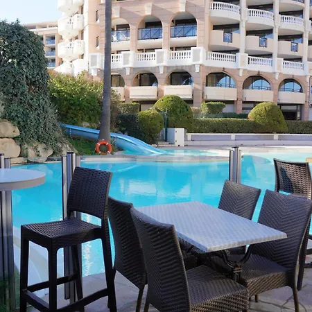 426, Vue Et Piscine By Palmazur Appartamento