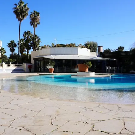 426, Vue Et Piscine By Palmazur * Cannes